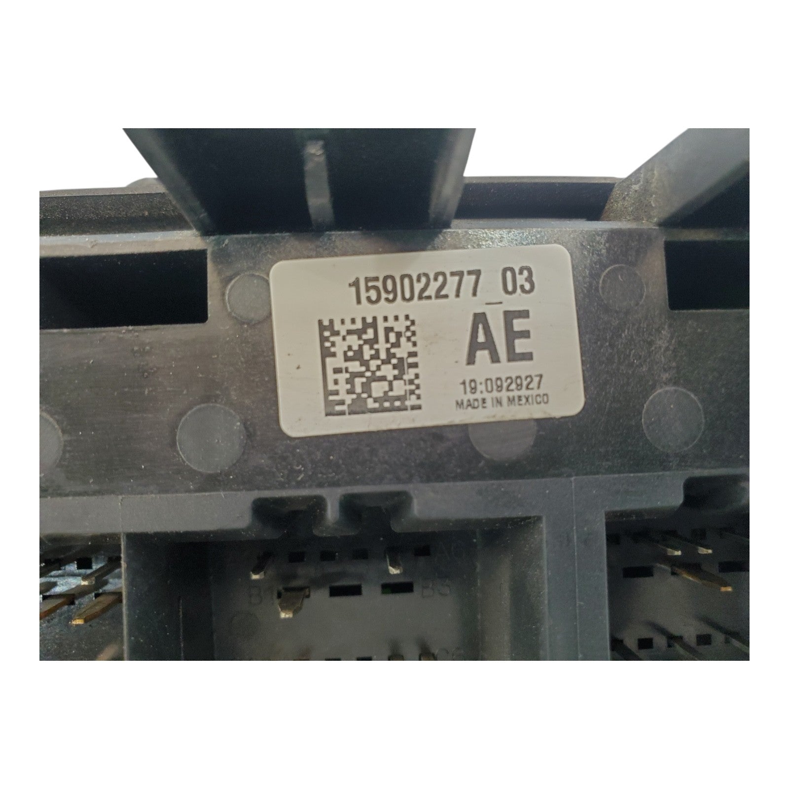 2008-09 Chevrolet Impala Fuse Box Junction OEM 15902277 Module AE
