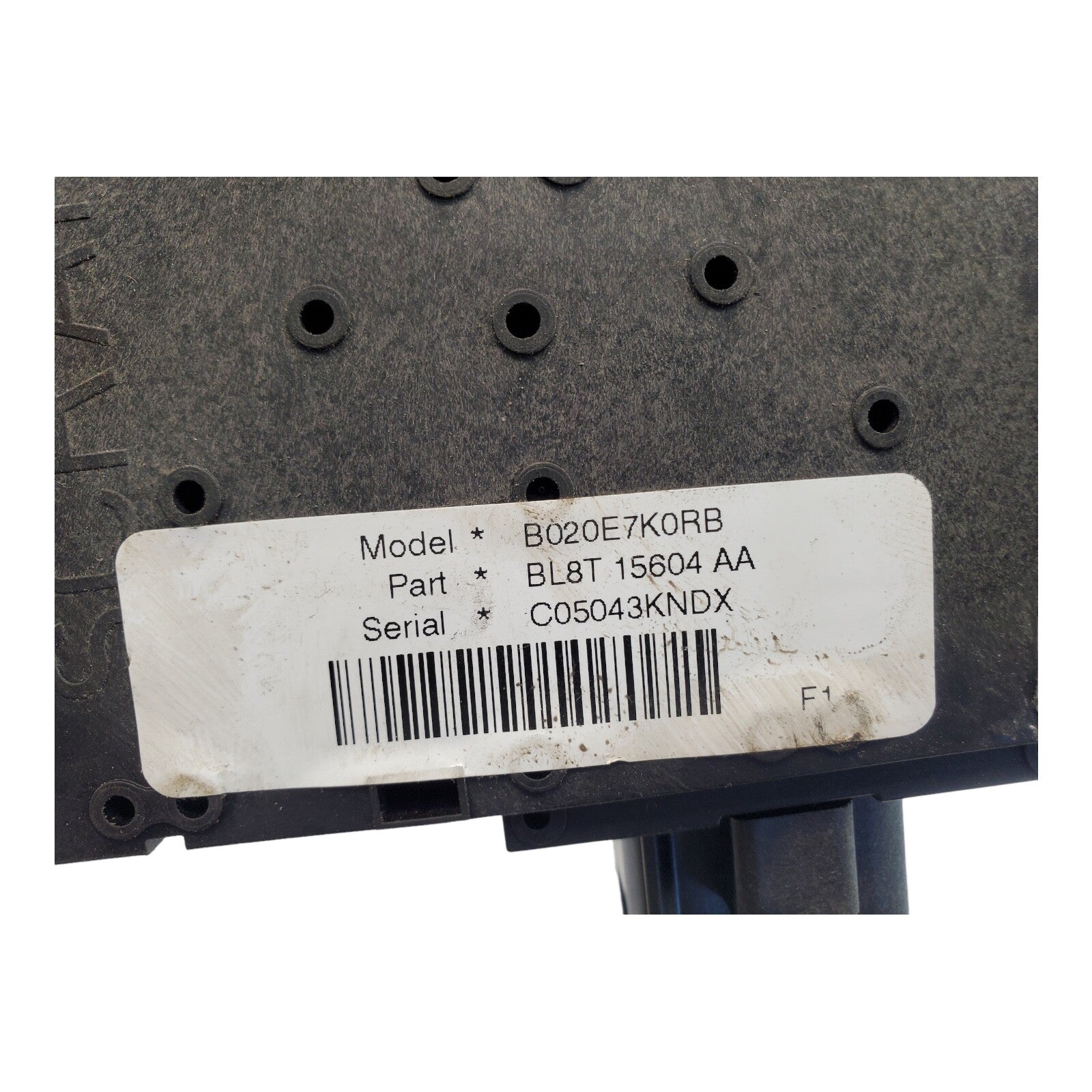 ✅2009-2009 Ford Escape Fusebox Fuse Box Relay Module Bl8t 15604 Aa