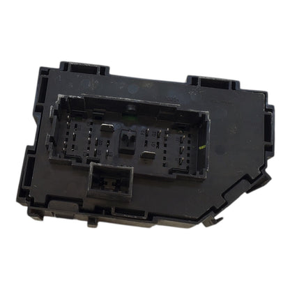 08 09 10 11 Chevrolet Silverado GMC Sierra Cabin Fuse Box 25815390-01