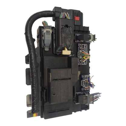 ✅08-09 8L8T-15604-AJ Ford Escape Interior Relay Fuse Box