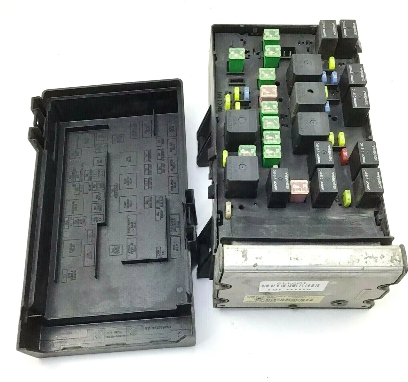 05 DODGE CARAVAN MULTIFUNCTION COMPUTER CONTROL MODULE UNIT 05144507AB OEM