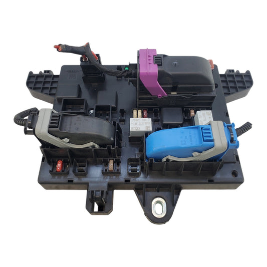 2013-2014 Buick Verano Fuse Box Used 22798890 OEM