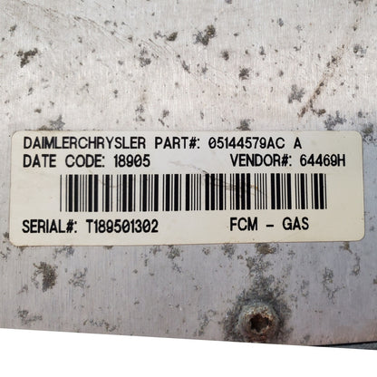 01-07 Dodge Caravan 3.3L A/T Fuse Box Relay Unit 05144507AD