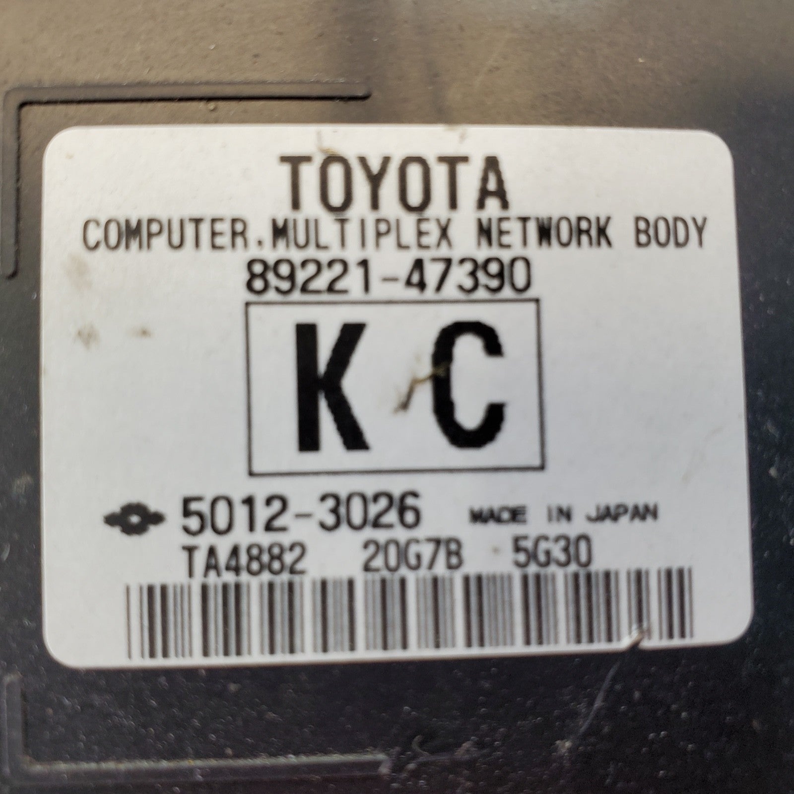 2015 2016 Toyota Prius V Multiplex Network Body Control Computer 89221-47390 OEM