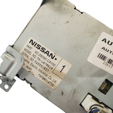 Nissan Infiniti Navigation GPS NAV Display Screen 28090 CA100 