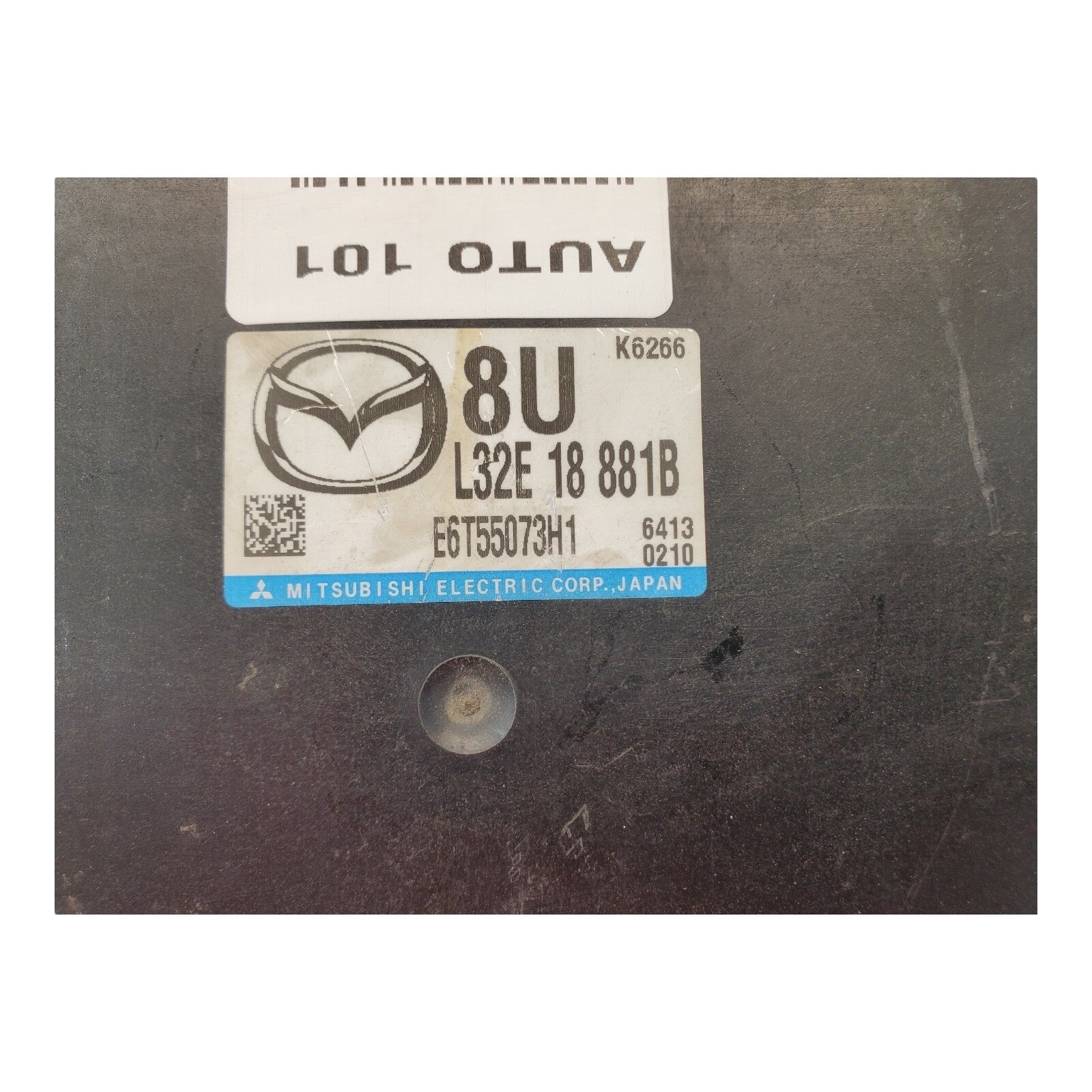 06 MAZDA 3 Engine Control Module Computer ECU ECM PCM - L32E 18 881B