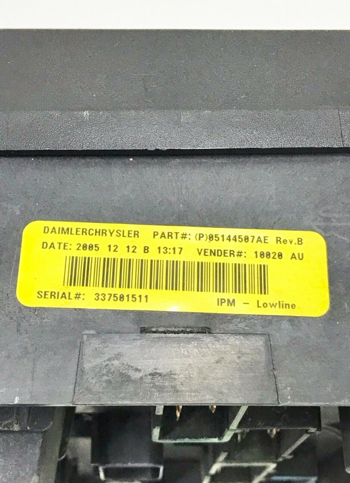 ✅ 01-07 Dodge Caravan 3.3L A/T Fuse Box Relay Unit 05144507AE