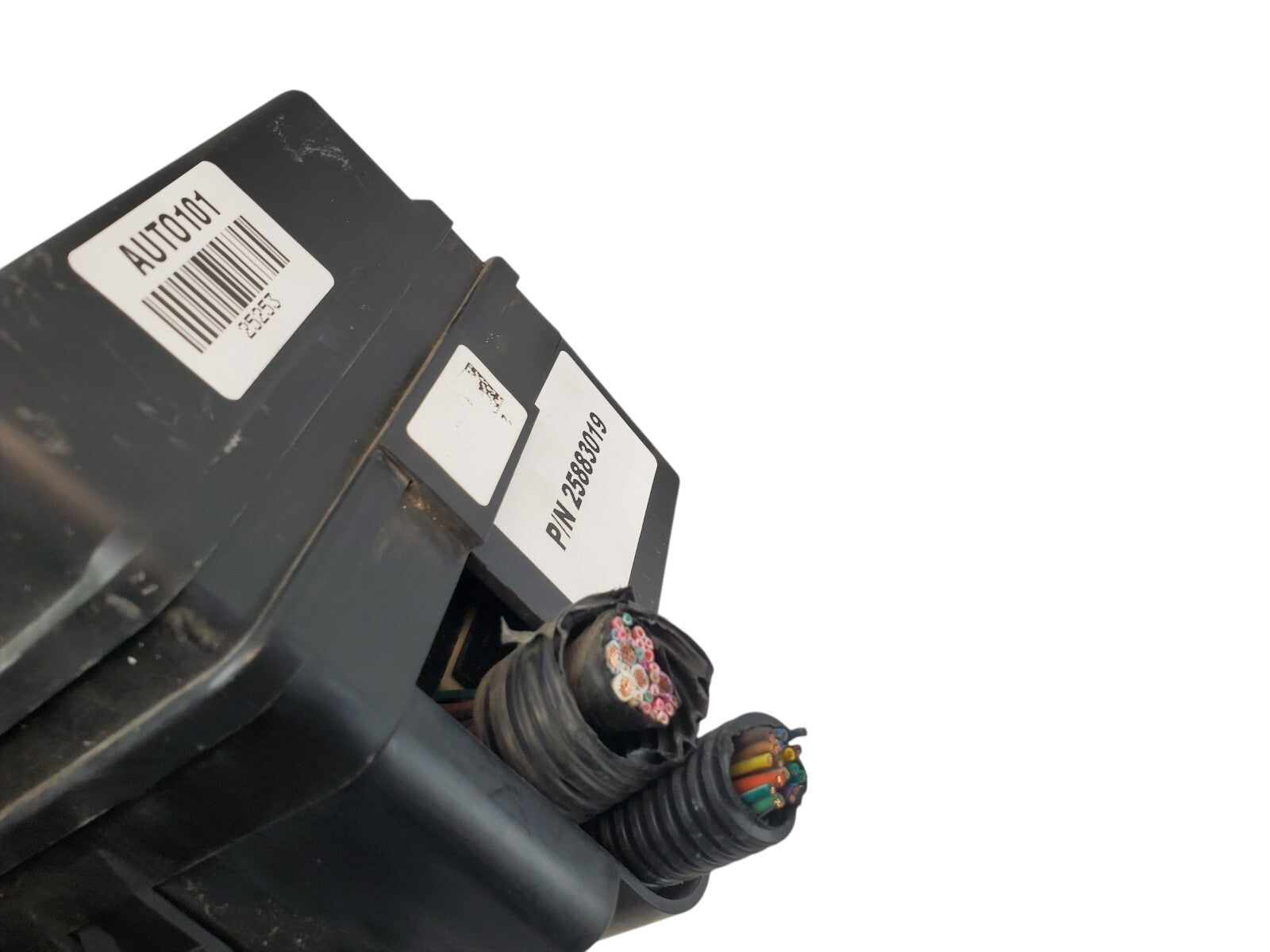 25883019 Saturn 2008 Aura Fuse Box Relay 2.4 Block 2.4L 