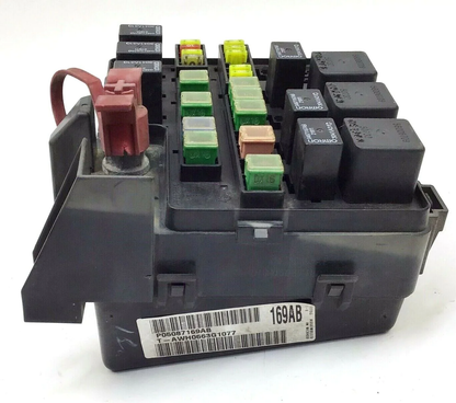 2001-2003 Chrysler Sebring Fuse Box Relay OEM Unit 05087169AB Module