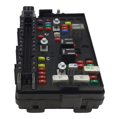 02-03 Oldsmobile Bravada Fuse Box Relay Unit 15174980 OEM