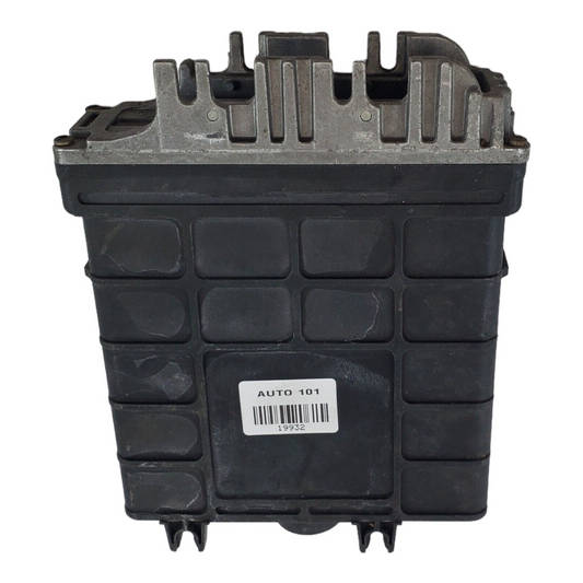 ✅2000 Volvo V70 Engine control unit module ECU UOM24265 26SA0000
