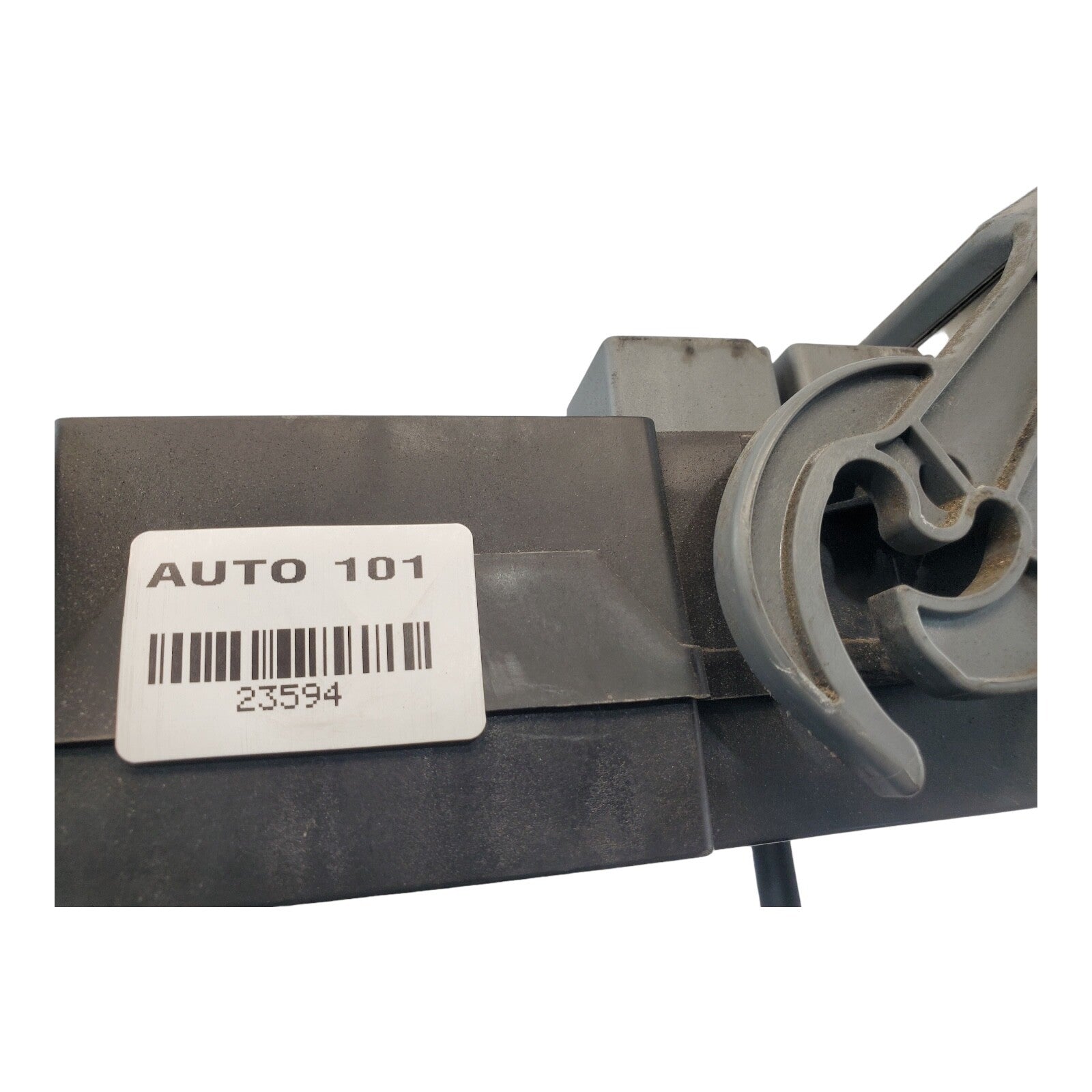OEM 03-06 CHEVROLET SILVERADO Suburban Tahoe Fuse Box Relay 15201928-01