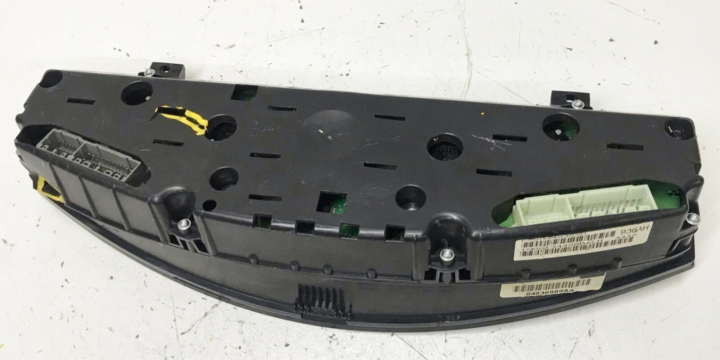 ✅ 06 Chrysler 300 Speedometer Instrument Cluster Gauges 56044936AH 175K