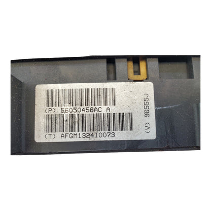 56050458AC JEEP    2004-2006 Fuse  Box