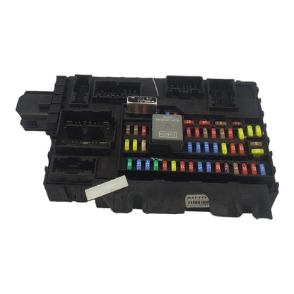 2009 - 2012 Ford Escape Fuse Box Relay Control Module Unit AL8T 15604 AE OEM