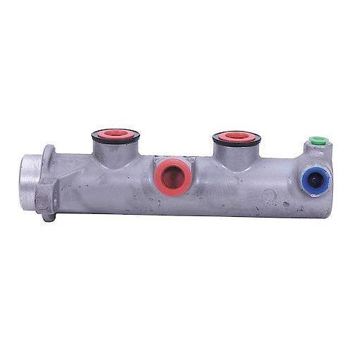 1996-2002 Expedition/F-150/F-250/F-250 HD/F-350/Navigator Brake Master Cylinder