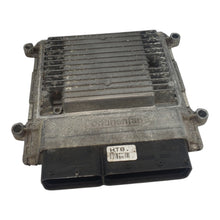 10 Kia Forte OEM Engine Control Module Unit ECM ECU 39102-2G101 