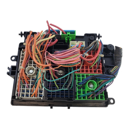 2003-2006 CADILLAC-CHEVY-GMC Fuse Box Relay Unit Module 15115617-02