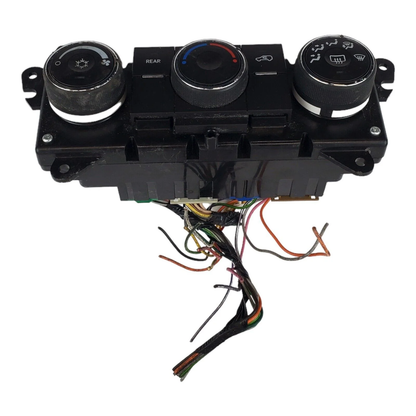 2007-2012 GMC Acadia Front Manual Temperature Climate Control ID 25977431 OEM