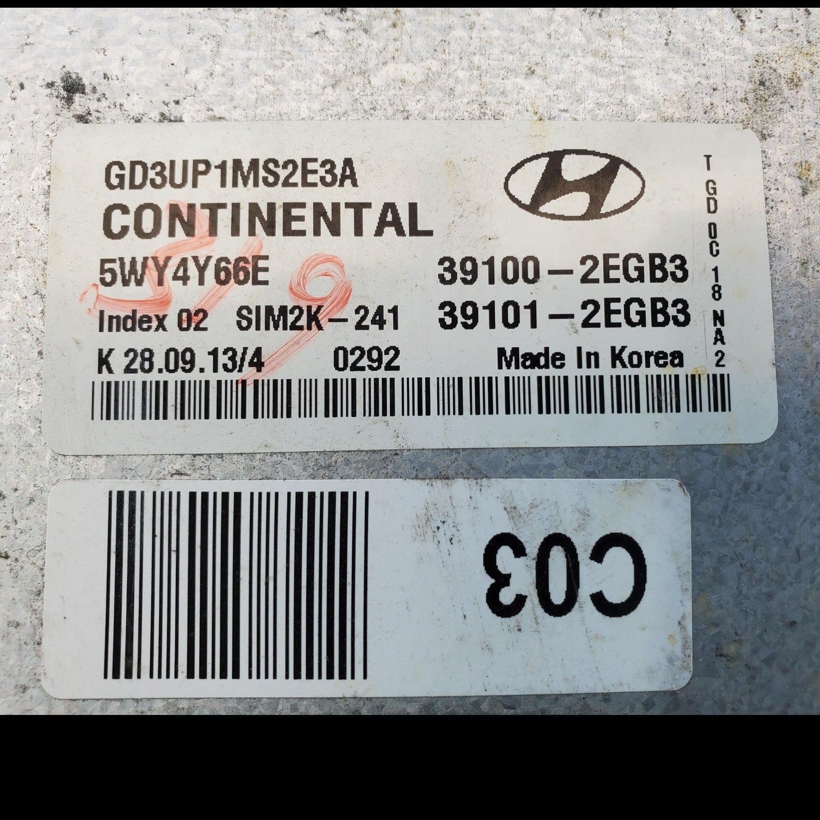 2013 ELANTRA Engine Control Module Computer ECU - 39100-2EGB3; 39101-2EGB3