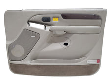 03-06 Chevrolet Cadillac Escalade Sierra Silverado Door Panel OEM 15199461