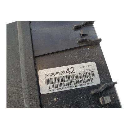 10 2010 Chevy Traverse Engine Fuse Box Relay Junction Block Panel 20832842