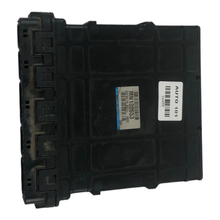 04 MITSUBISHI ENDEAVOR Engine Control Module ECM Computer MN132653