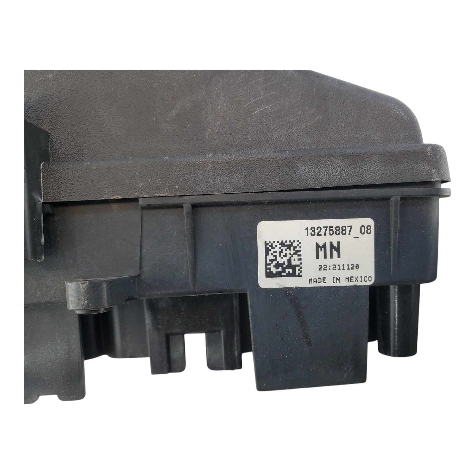 2011 BUICK REGAL 2.4L ENGINE UNDER HOOD FUSE BOX & RELAY COMPARTMENT  13275887