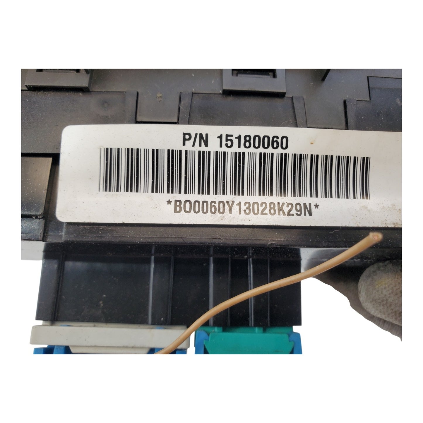 02 - 05 CHEVY TRAILBLAZER PASSENGER RIGHT SIDE POWER WINDOW SWITCH P/N 15180060