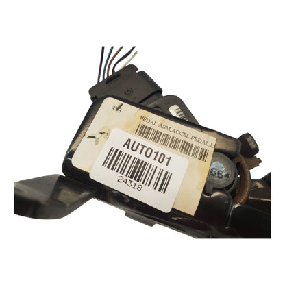 99-01 Accelerator Gas Pedal  Ford F250 F350 F450 F550 Super Duty 