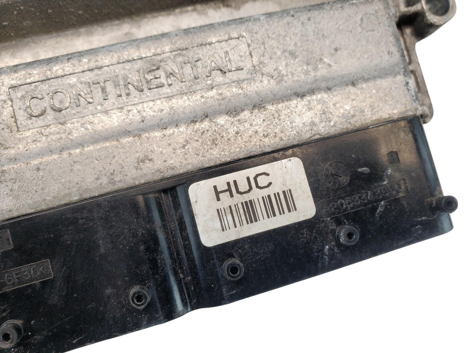 12-13 Kia Soul 2.0 engine computer ECM ECU 39102-2EAKO