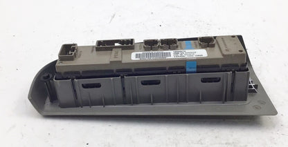 ✅ 03-06 Chevy Suburban Tahoe Passenger Side Window 10398570 GM