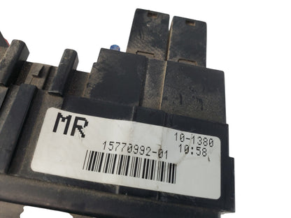 99-06 Chevy Silverado GMC Sierra Suburban Fuse Relay Box 15770992-01
