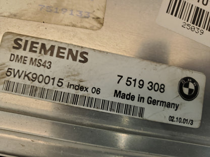 01-03 BMW 530i Engine Computer Control Module 5WK90015 OEM