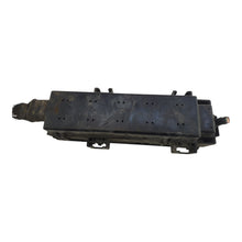Jeep Grand Cherokee engine  fuse box