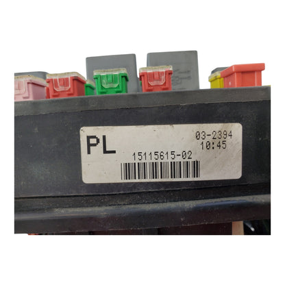 03-06 cadilac escalade chevy silverado fuse box junction relay block 15115615 GM