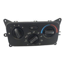 2004 - 2007 Jeep Liberty A/C  Heater Climate Control Temp Module OEM P55037533AD