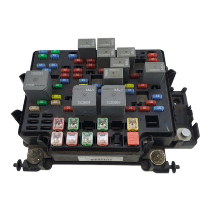 2003-2006 Chevy Gmc Fusebox Fuse Box 15201928-02