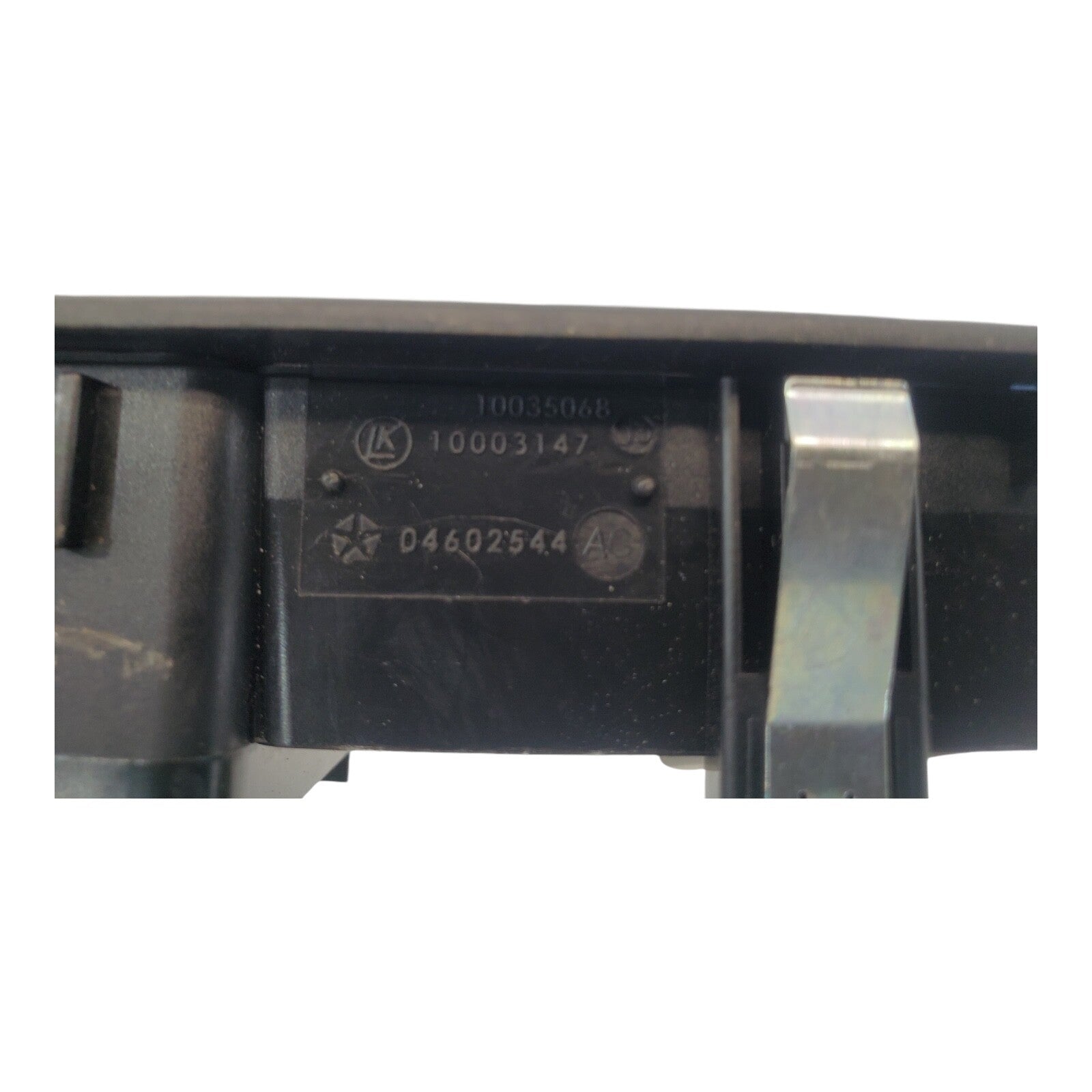 11-14 CHRYSLER 200 RIGHT FRONT Window Switch OEM 04602544