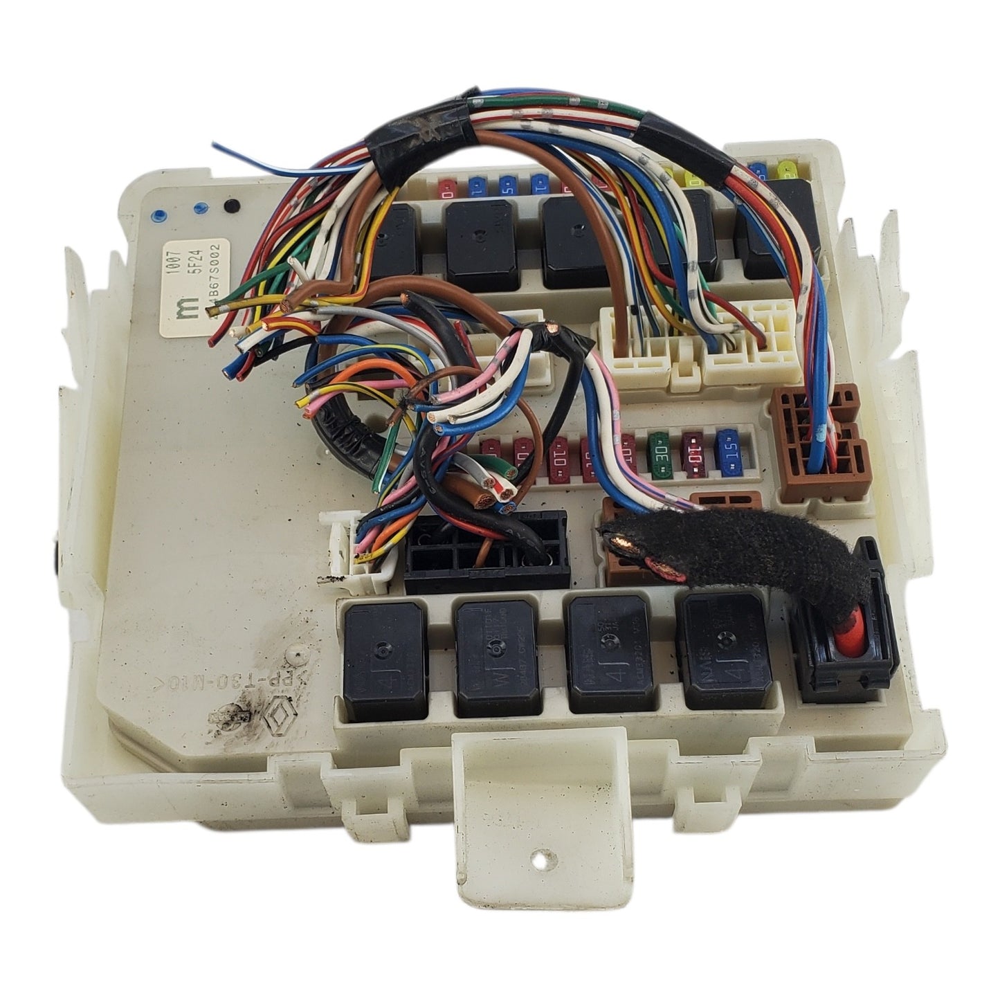 2004-2006 Nissan Titan Armada Xterra Qx56 Ipdm Fuse Box Body Module 284B67S002