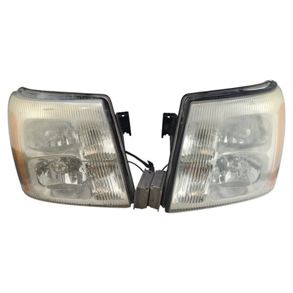 03 04 05 06 CADILLAC ESCALADE FRONT RIGHT SIDE XENON HEADLIGHT OEM 21995478