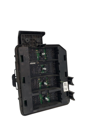 06-13 Chevrolet Impala Fuse Box Junction Module (OEM) 15803180-01