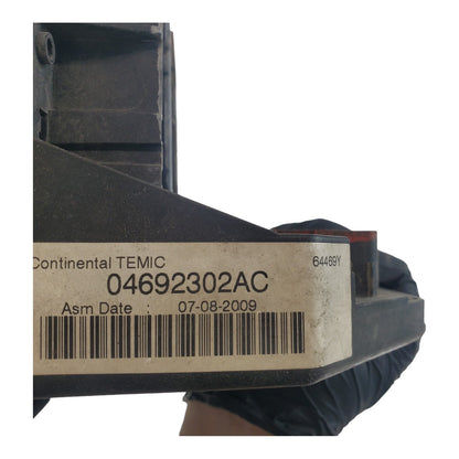 ✅09 CARAVAN JOURNEY FUSEBOX FUSE BOX CONTROL MODULE 04692302AC