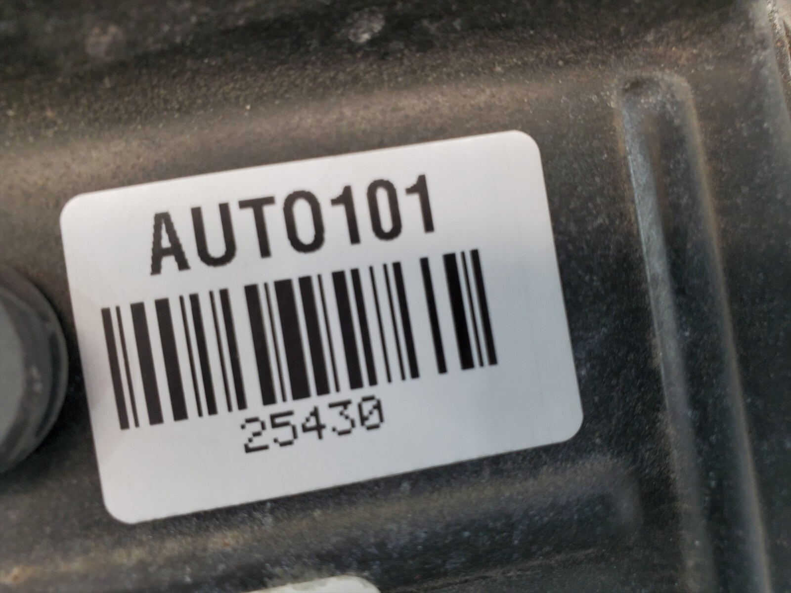 04 Nissan Titan ECM ECU Engine Control Computer MEC33-610 D1