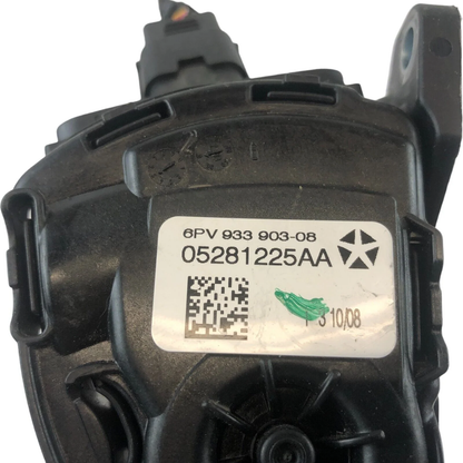 08-16 CARAVAN T&C GAS PEDAL ACCELERATOR ASSEMBLY OEM 05281225AA