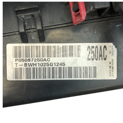 06 Chrysler Sebring Dodge Stratus Engine Fuse Relay Junction Box OEM 05087250AC