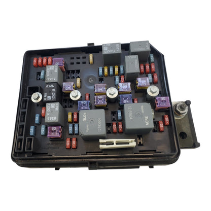 2008-09 Chevrolet Impala Fuse Box Junction OEM 15902277 Module AE