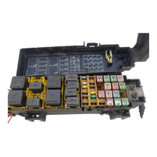 2005-2007 Jeep Liberty Fusebox Fuse Box Relay Module 56050741AI 3.7L ENGINE