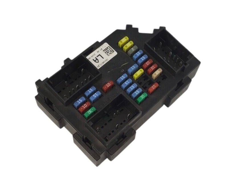 07-09 GMC Yukon Denali INTERIOR Dash Fuse Box FUSEBOX 15839517
