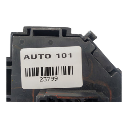 10-11 GMC Sierra 2500HD Cabin Fuse Box 20828609-01 OEM